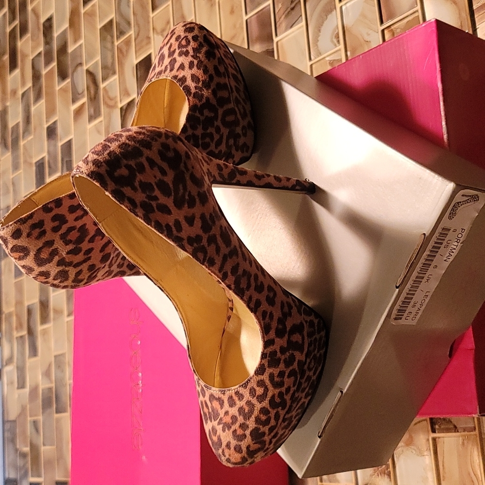 Leopard five inch heel 👠